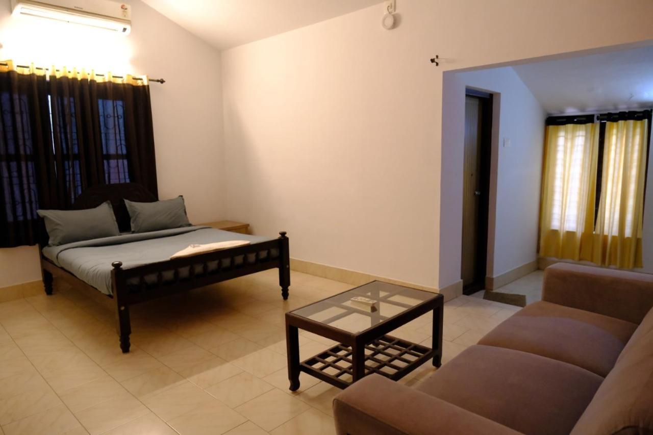 The Wayanad Club Hotel Sultan Bathery Exterior foto